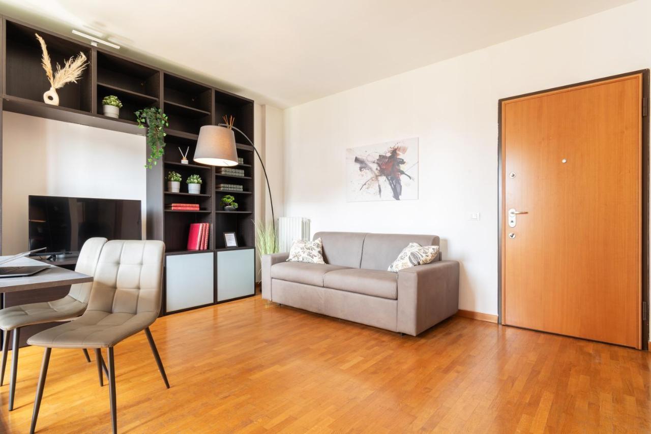 Tortona-Design District, Splendido Appartamento Con Garage Privato Milan Exterior photo